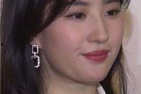 娱乐吃瓜酱对于女朋友精修图,女朋友精修图背后的美丽秘密